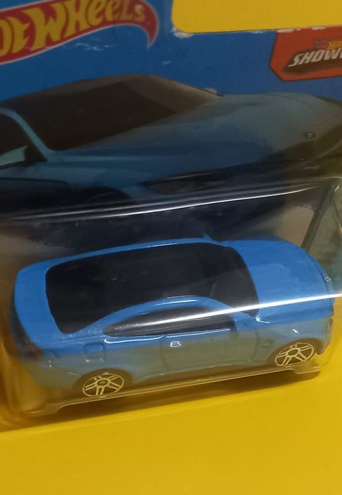 Bmw m4 hot wheels