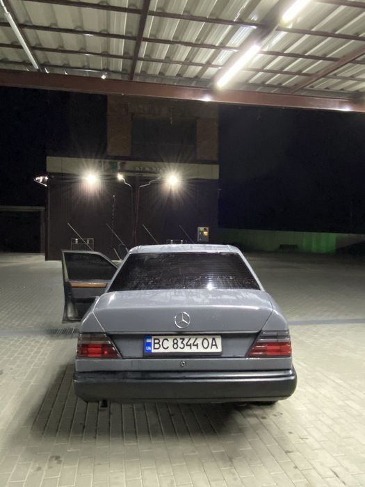 Mercedes-Benz E-Class 1987 VIN WDB1241201A570156 фото оголошення 7 з 8