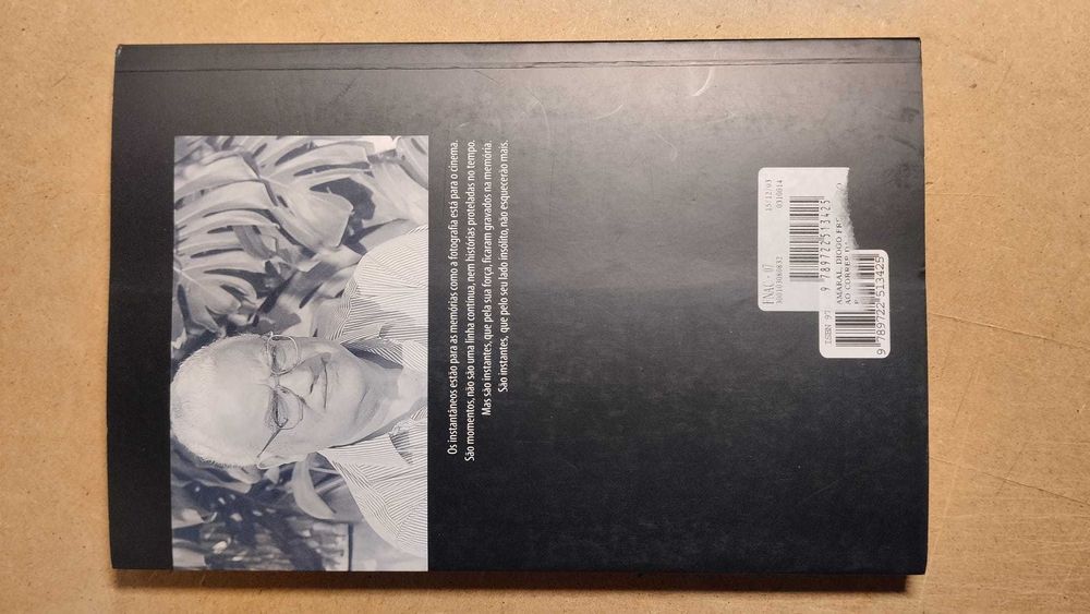 Ao Correr da Memória