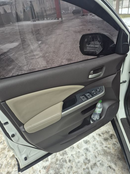 Продам Honda CR-V