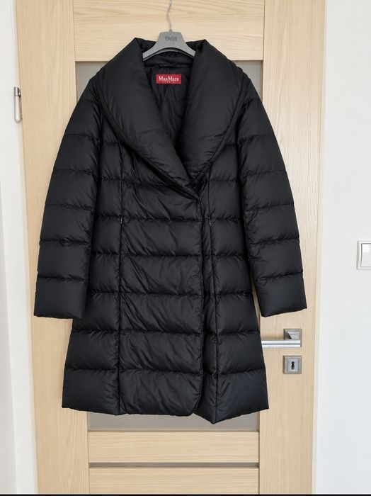 Czarna kurtka maxmara