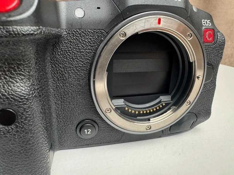 Canon EOS R5 C R5C 8K Full Frame Kamera Aparat Cinema RF + klatka