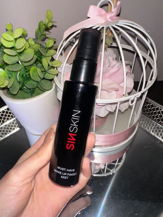 mgiełka do utrwalenia makijażu Sinskin Setting spray make up