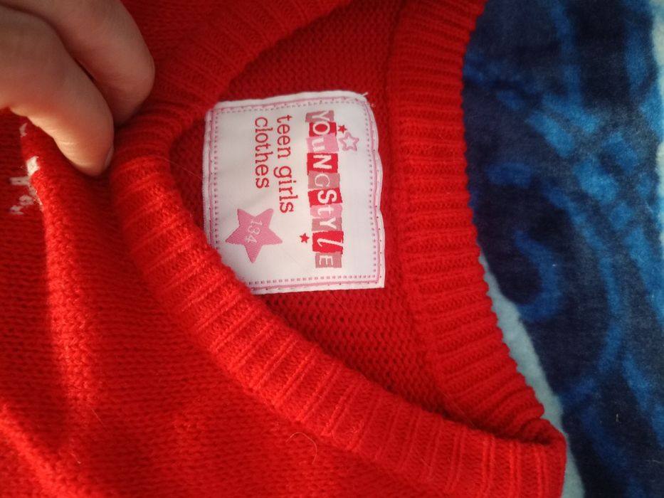 Sweter świąteczny renifer