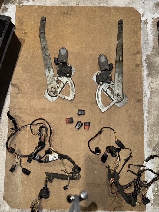 Склопідйомники комплект електро Форд Транзит