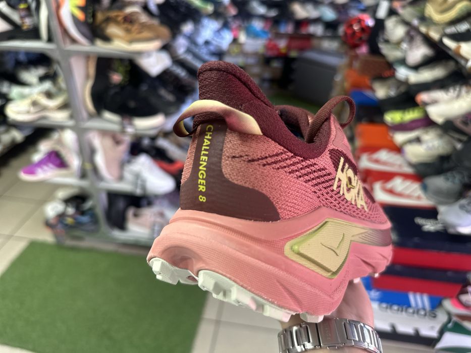 Кросівки Hoka Challenger 8 ( РОЗМІР 38 )