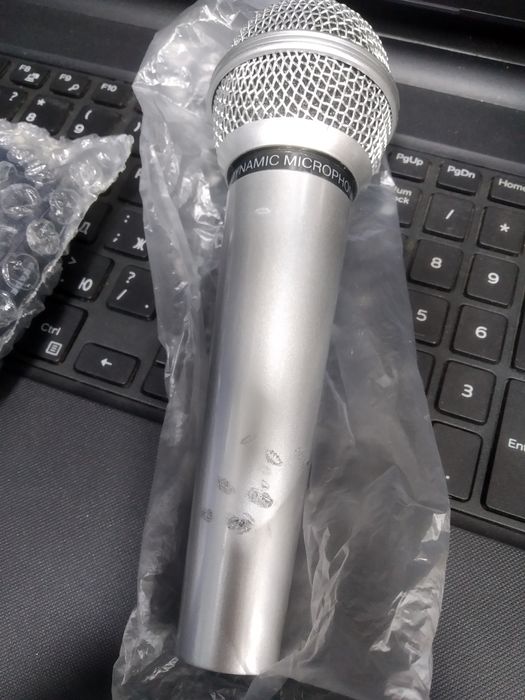 Микрофон BBK DM-100(Behringer