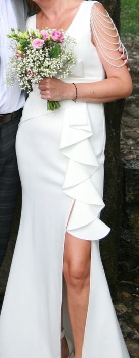 Sukienka biała długa