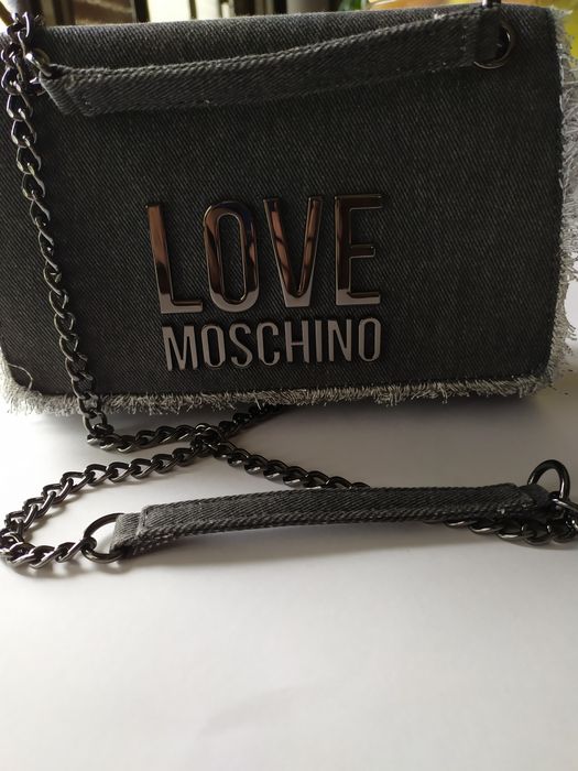 Maravilhosa mala love Moschino