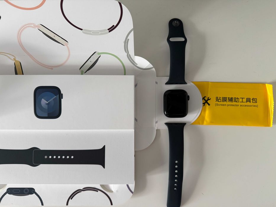 Apple Watch Series 9 GPS 41mm Midnight | 94% baterii | komplet