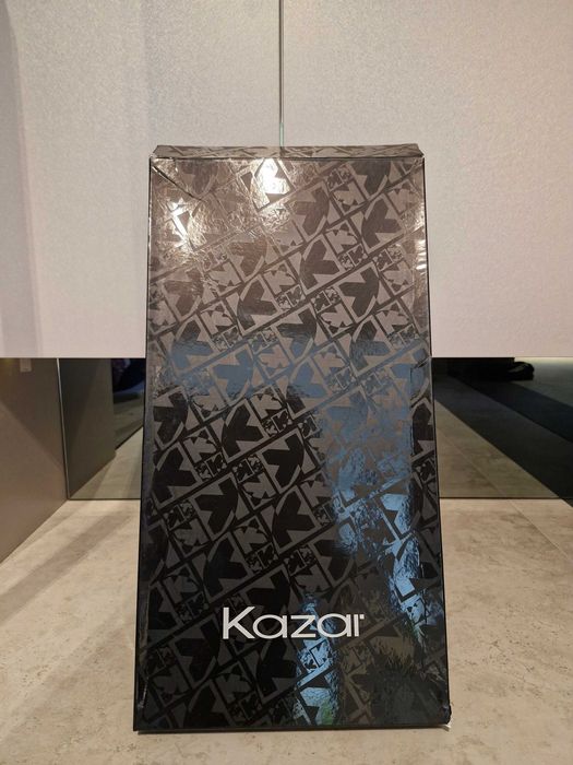 Czarne skórzane kozaki KAZAR na wygodnym obcasie i koturnie r.37