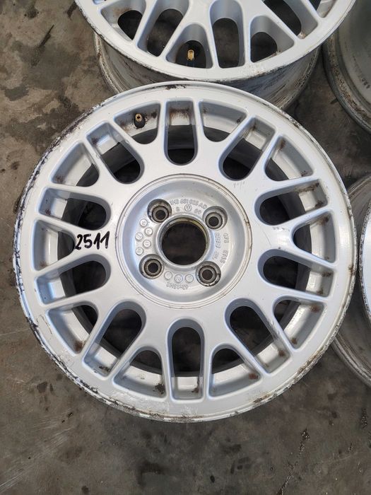 Felgi Aluminiowej volkswagen 4 x 100 komplet bbs r 15