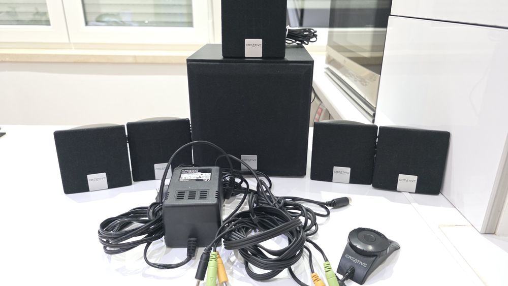 Creative Inspire 5100 (5.1 + Adaptador Incluído)