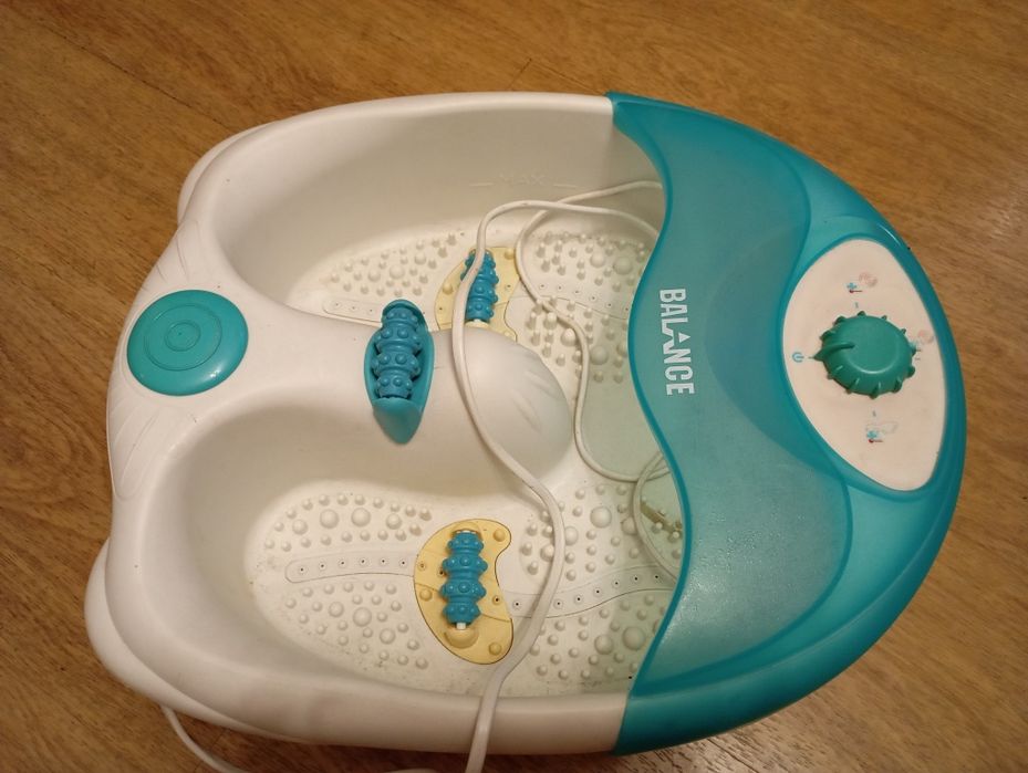 Masażer wodny do stóp