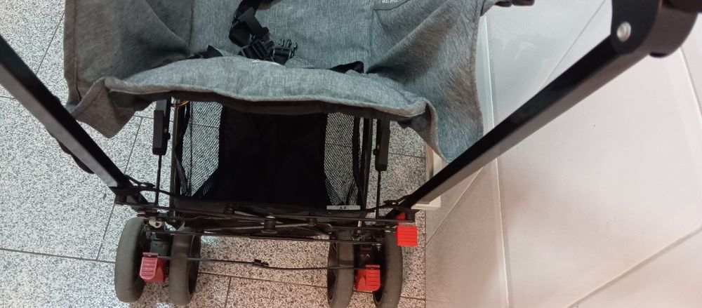 Carrinho de criança Zippy