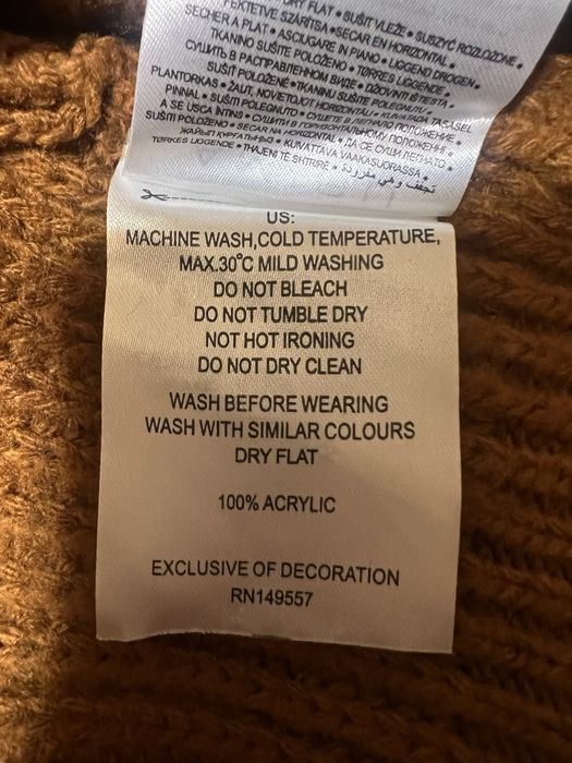 Продам светр жіночий