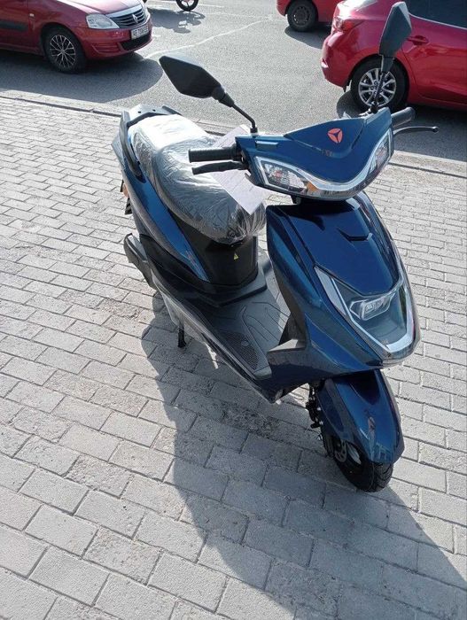 електроскутер Yadea luna