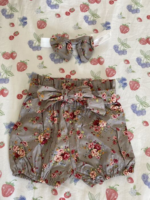 Baby Shorts and Hair Ribbon – 6/9 Months