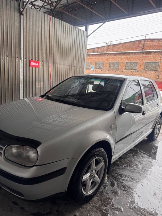 Продам Golf 4 1.6