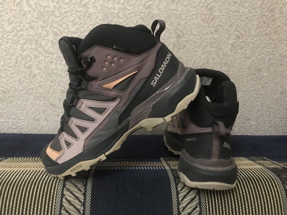 Кросівки Salomon 40-41 розмір, по устілці  25,5 см