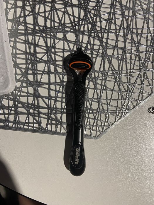 Новий станок для гоління Gillette