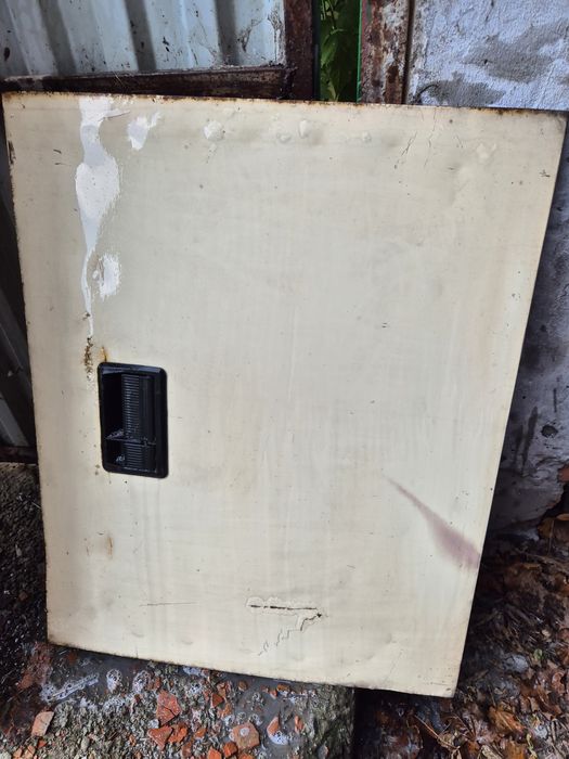 Кришки ляд на Єталон