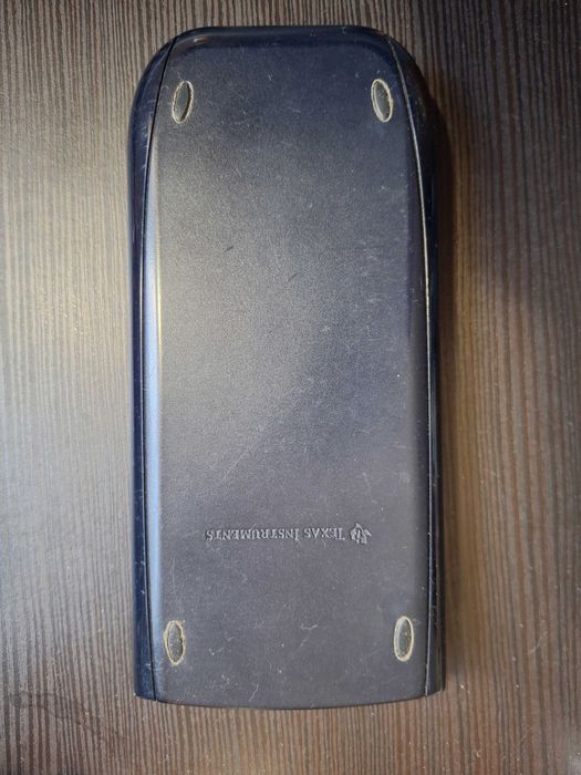 Calculadora Gráfica Texas Instruments TI-84 Plus