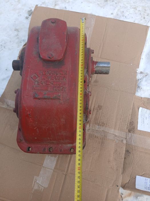 Цилиндрический редуктор