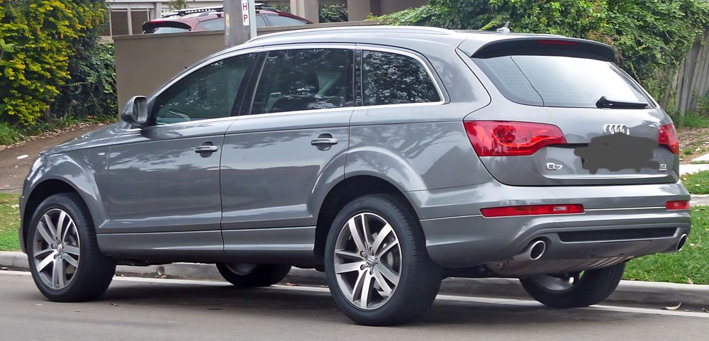 Запчастини Розбірка Запчасти Audi Q7 4L 3.0 BUG Ауди Q7 2008 Капот