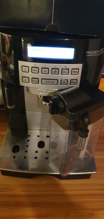 Ekspres delonghi Magnifica S cappuccino