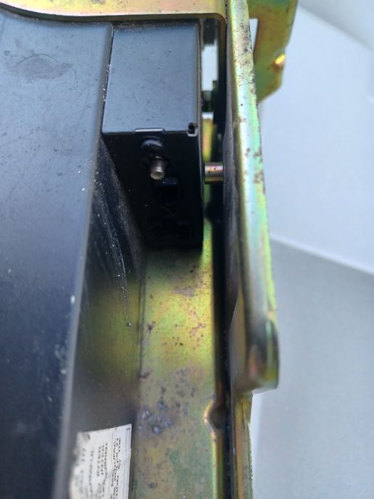 Zmieniarką płyt  na 6 CD BMW