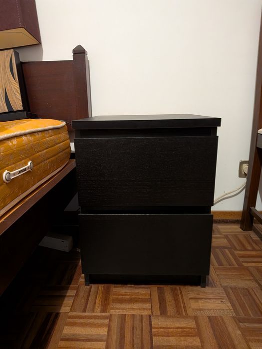 Mesa de cabeceira IKEA Storklinta