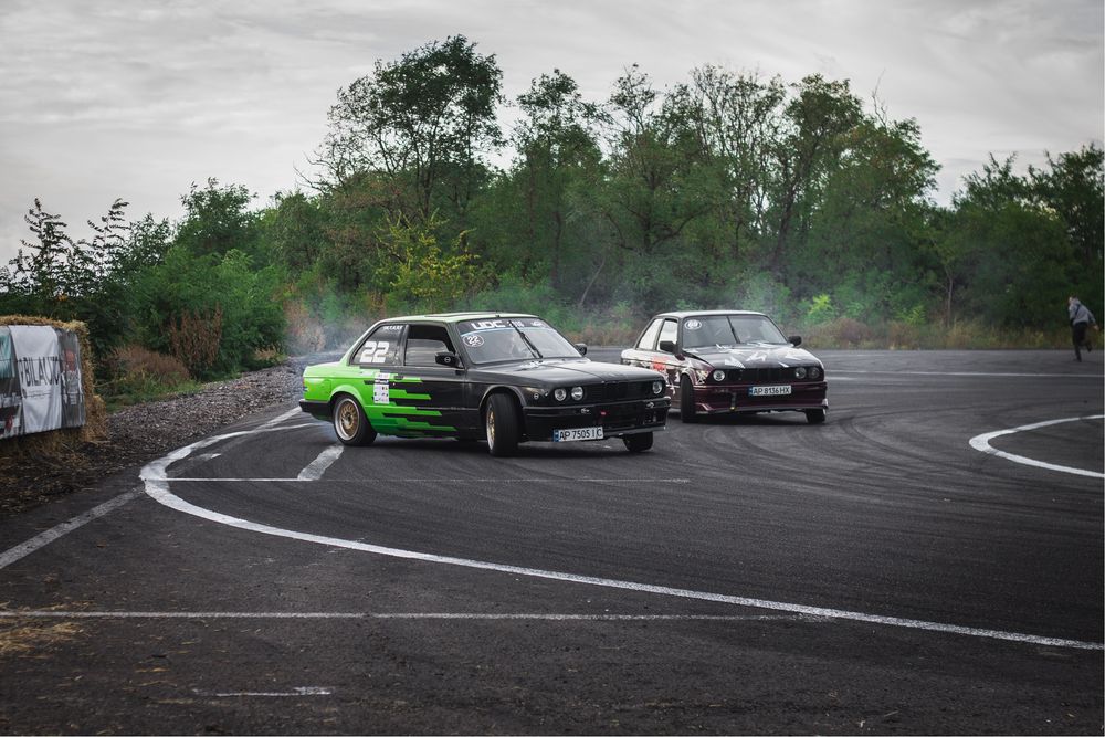 Drift BMW E30 328 строкер