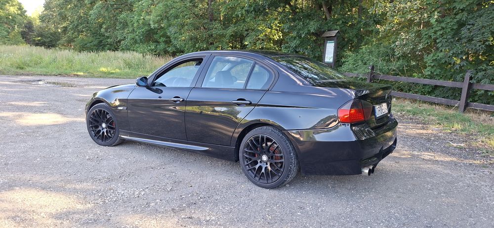 BMW 320d E90 200KM 13 lat w jednych rękach