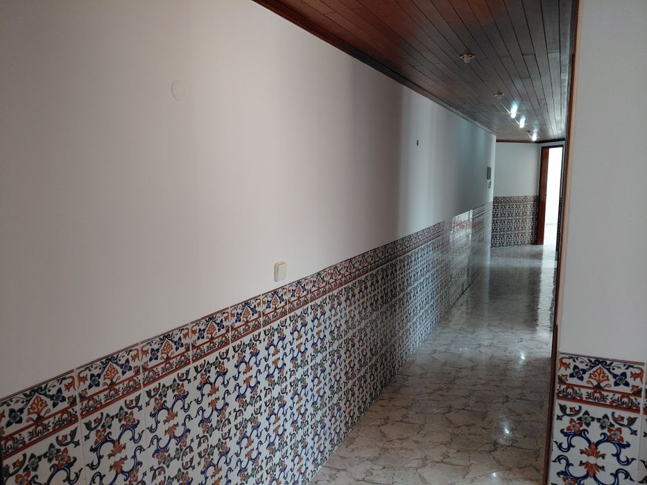 Pinturas , Renovaçoes e outros serviços