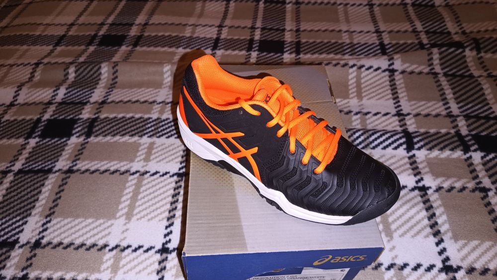 ASICS детские кроссовки