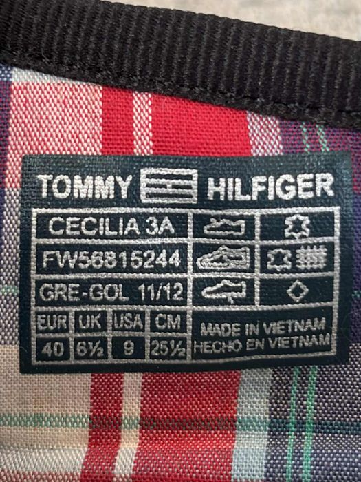 Tommy Hilfiger cecilia nowe baleriny skórzane damskie 40
rozmiar 40
Wk