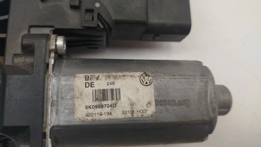 Motor vidro trás direito VOLKSWAGEN Golf VI (5K1)