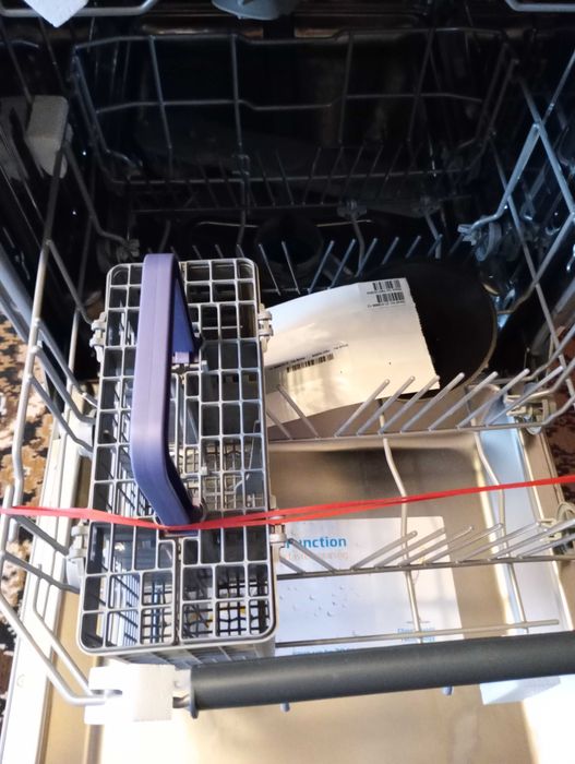 Zmywarka pod zabudowę