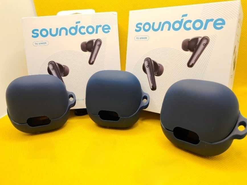 Чехол силиконовый на наушники Anker Soundcore Liberty 4 NC + карабин!