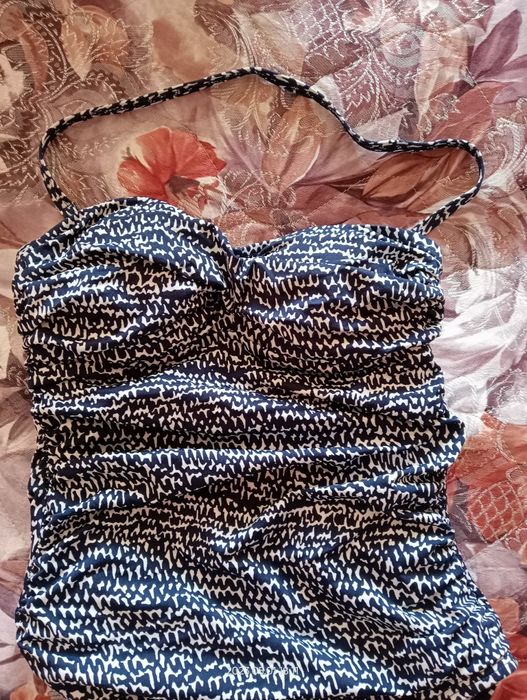 Женский сдельный купальник