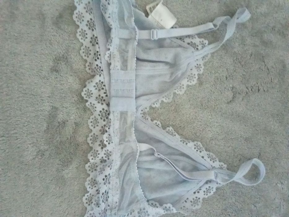 Biustonosz nowy H&M M