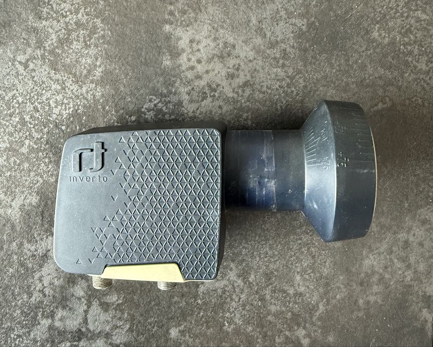 Konwerter  satelitarny dual