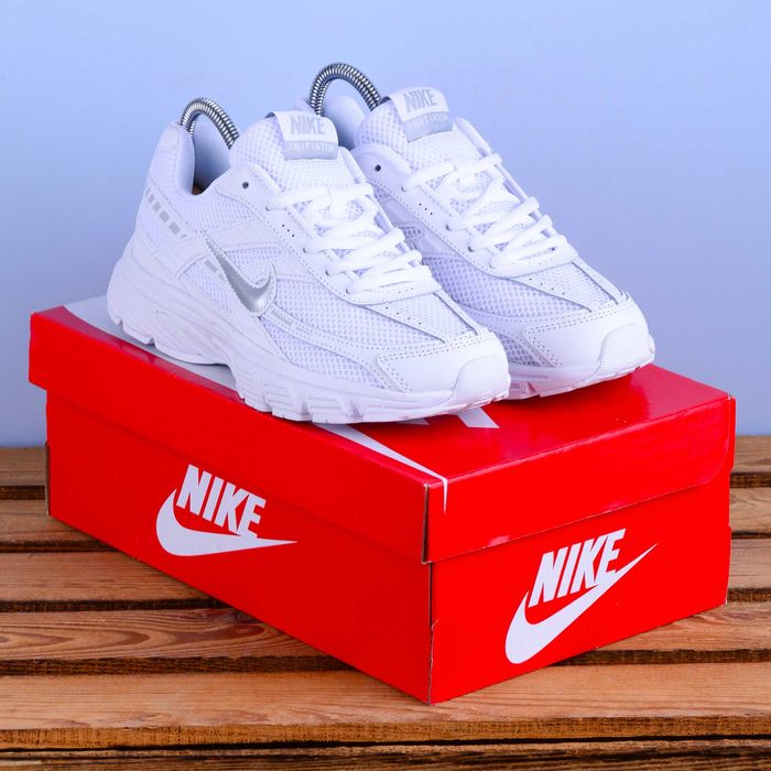(2318) Кросівки Nike Initiator білі найк найки (36-41) найк найки