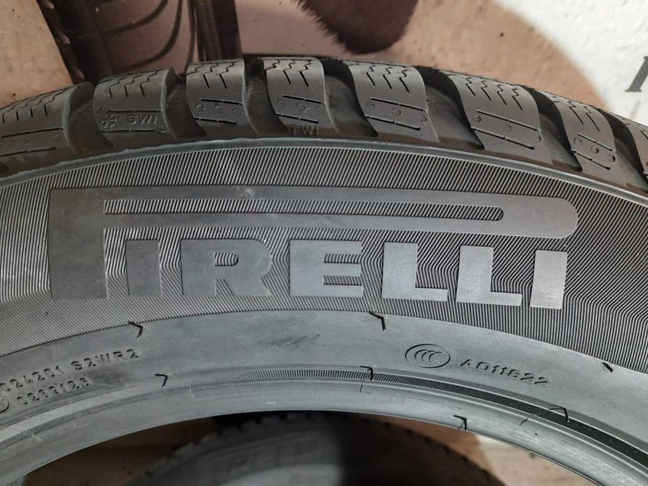 Шини 8мм 225/60 R18 PIRELLI SottoZero 3 б/у зима склад