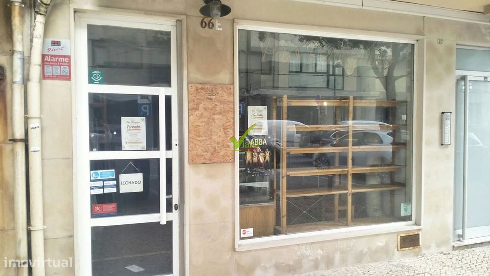 Arrenda - Loja no centro da cidade Póvoa de Varzim