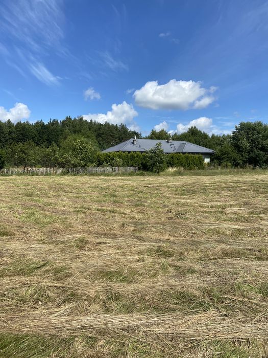 Dzialka pod zabudowe mieszkaniową-uslugową, uzbrojona w prąd