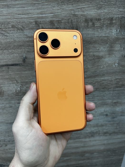iPhone 17 Pro Max 256Gb Cosmic Orange з гарантією