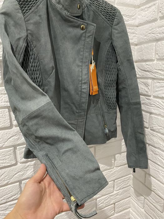 Hugo Boss кожаная демисезонная курточка оригинал