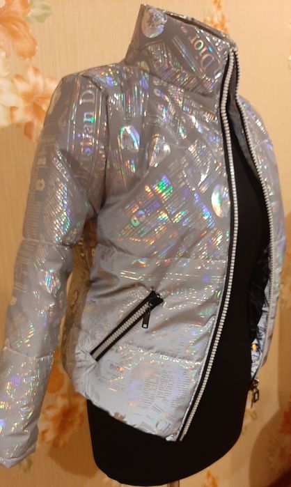 Демісезонна курточка